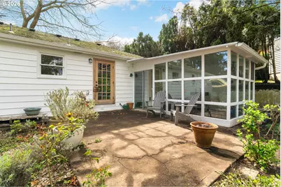 1615 SW Canby St, Portland, OR 97219 - Photo 24