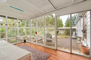 1615 SW Canby St, Portland, OR 97219 - Photo 20