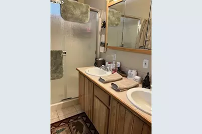 139957 Pine Creek Loop, Crescent Lake, OR 97733 - Photo 16