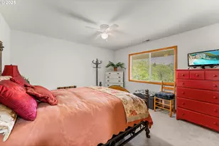 371 NW Rachel Lynn Wy, Roseburg, OR 97471 - Photo 28