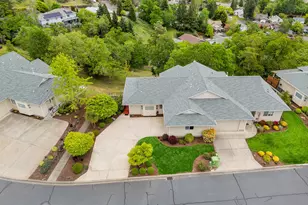 371 NW Rachel Lynn Wy, Roseburg, OR 97471 - Photo 34