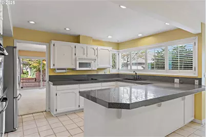 32455 SW Arbor Lake Dr, Wilsonville, OR 97070 - Photo 18