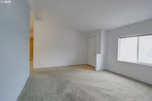 950 Pomona St, The Dalles, OR 97058 - Photo 6