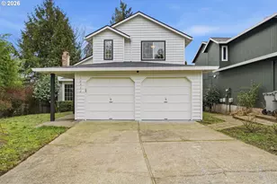 10352 SW Picks Way, Portland, OR 97224 - Photo 4
