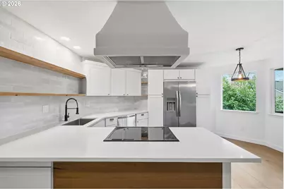 10352 SW Picks Way, Portland, OR 97224 - Photo 18