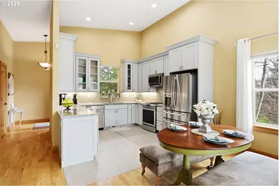 170 Blue Heron Ct, The Dalles, OR 97058 - Photo 8