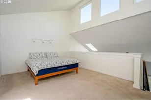 4684 SW Comus Pl, Portland, OR 97219 - Photo 18