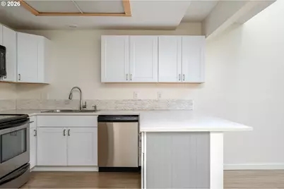 4684 SW Comus Pl #1-G, Portland, OR 97219 - Photo 36