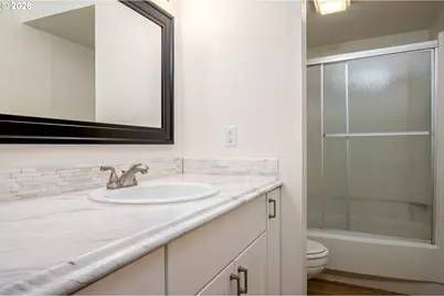 4684 SW Comus Pl #1-G, Portland, OR 97219 - Photo 26