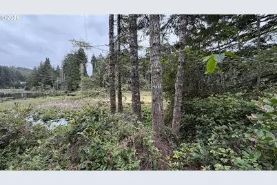 93757 Nabb Ln, North Bend, OR 97459 - Photo 16