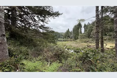 93757 Nabb Ln, North Bend, OR 97459 - Photo 18