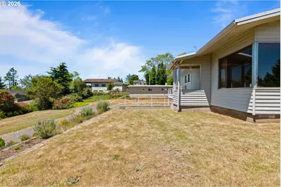 63533 Flanagan Rd, Coos Bay, OR 97420 - Photo 12