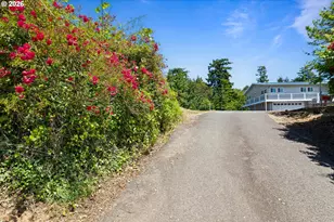 63533 Flanagan Rd, Coos Bay, OR 97420 - Photo 46