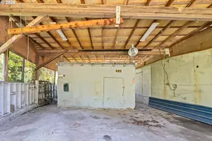 63533 Flanagan Rd, Coos Bay, OR 97420 - Photo 38