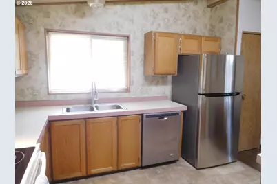 910 Cowl St #7, Milton-Freewater, OR 97862 - Photo 12