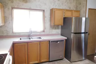 910 Cowl St, Milton-Freewater, OR 97862 - Photo 12