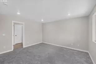 3683 SW Knapp Dr, Gresham, OR 97080 - Photo 8