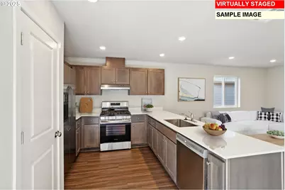 5719 Bainbridge Rd, Eugene, OR 97402 - Photo 2