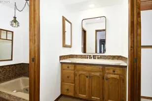 14213 SE Vista Ln, Milwaukie, OR 97267 - Photo 16