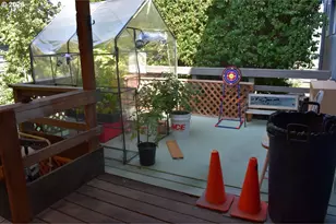 126 3rd St, Myrtle Point, OR 97458 - Photo 22