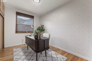 9009 N New York Ave, Portland, OR 97203 - Photo 12