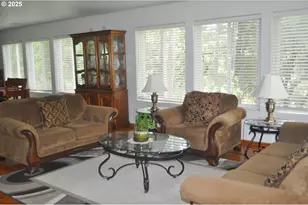 4215 Mt Reuben Rd, Glendale, OR 97442 - Photo 18