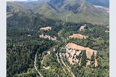 4215 Mount Reuben Rd, Glendale, OR 97442 - Photo 36