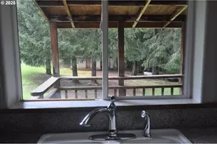 4215 Mt Reuben Rd, Glendale, OR 97442 - Photo 12