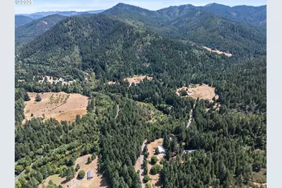 4215 Mount Reuben Rd, Glendale, OR 97442 - Photo 38