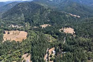 4215 Mt Reuben Rd, Glendale, OR 97442 - Photo 38