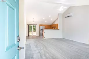1212 SW Pioneer Dr, Willamina, OR 97396 - Photo 12