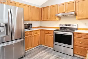 1212 SW Pioneer Dr, Willamina, OR 97396 - Photo 18
