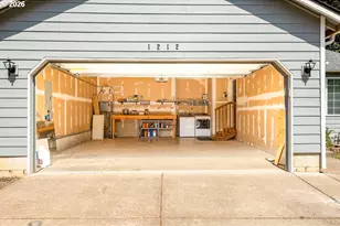1212 SW Pioneer Dr, Willamina, OR 97396 - Photo 10