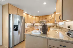 704 NW 3rd Dr, Pendleton, OR 97801 - Photo 8