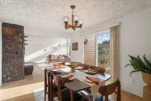 704 NW 3rd Dr, Pendleton, OR 97801 - Photo 10