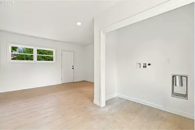6031 SE Brooklyn St, Portland, OR 97206 - Photo 12