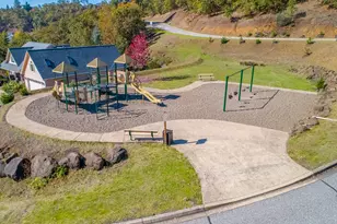 1592 NE Rocky Dr, Roseburg, OR 97470 - Photo 40