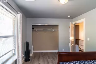 1592 NE Rocky Dr, Roseburg, OR 97470 - Photo 18