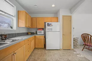 3233 SE 122, Portland, OR 97236 - Photo 6