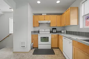 3233 SE 122, Portland, OR 97236 - Photo 4