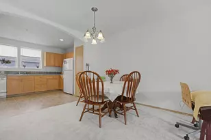 3233 SE 122, Portland, OR 97236 - Photo 8