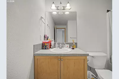 3233 SE 122 #D, Portland, OR 97236 - Photo 18