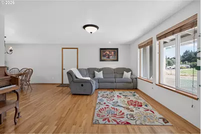 59689 Deer Haven Ln, Saint Helens, OR 97051 - Photo 4