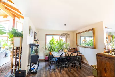 10413 S E St, Island City, OR 97850 - Photo 12