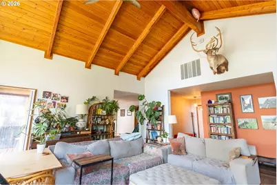10413 S E St, Island City, OR 97850 - Photo 14