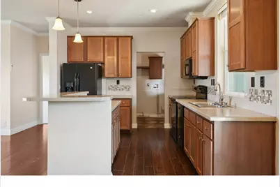 547 SW Georgetown Way #27, Beaverton, OR 97006 - Photo 12