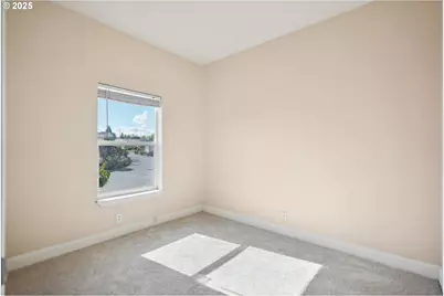 547 SW Georgetown Way #27, Beaverton, OR 97006 - Photo 20