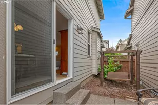 217 NW 117th Loop, Portland, OR 97229 - Photo 28