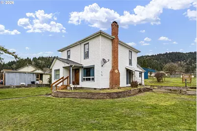 106 S Main St, Drain, OR 97435 - Photo 6