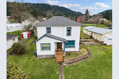 106 S Main St, Drain, OR 97435 - Photo 2